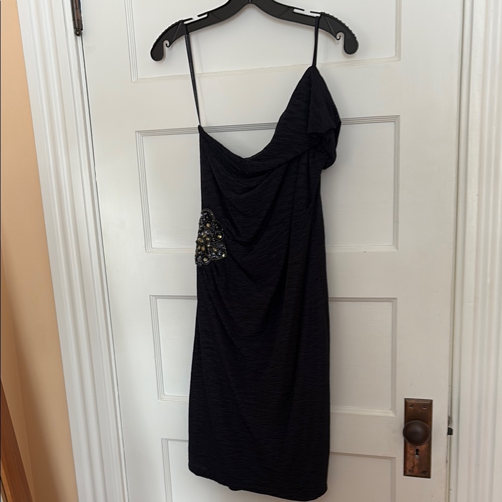New with tag. David Meister size 10 Dark Blue Asymmetrical One Shoulder Dress.